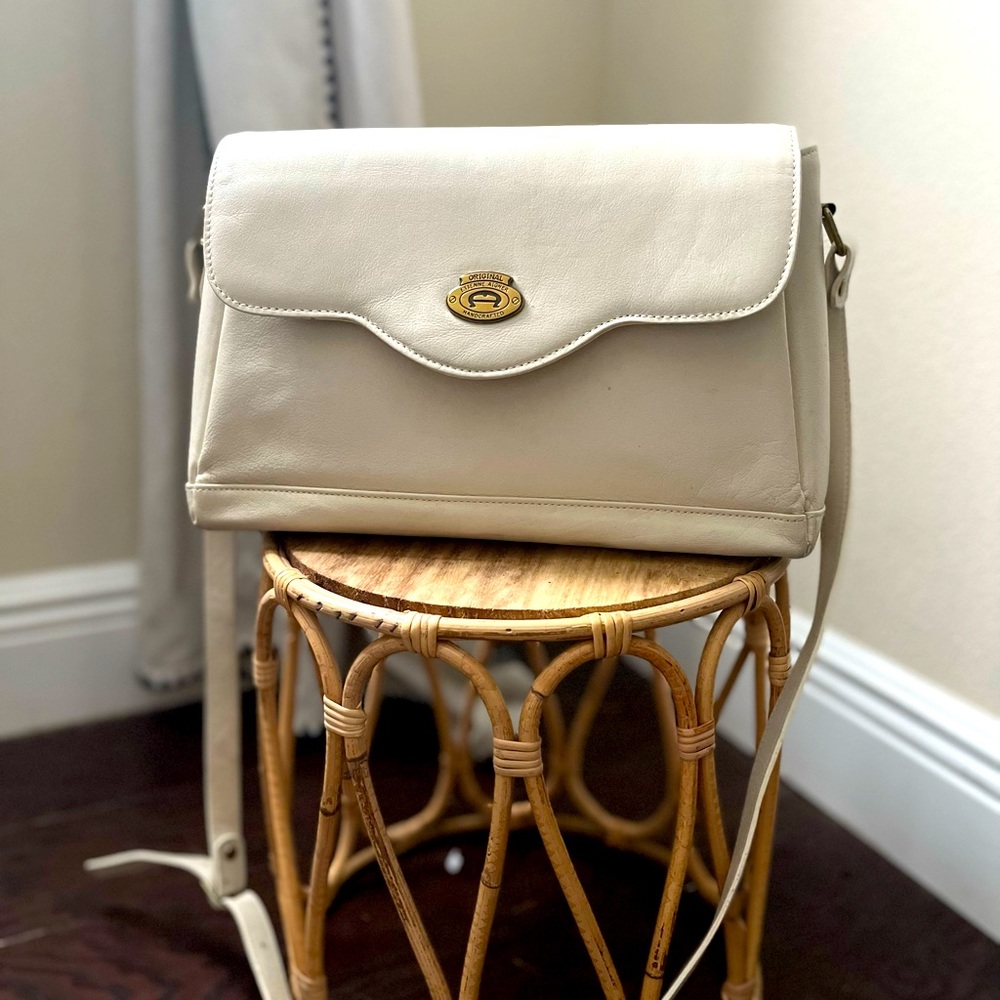 Etienne Aigner vintage leather handbag